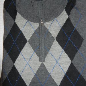 MEN'S SWEATERS, Size XL Long Sleeve, Zipper Top, Never Worn, Made by APT8